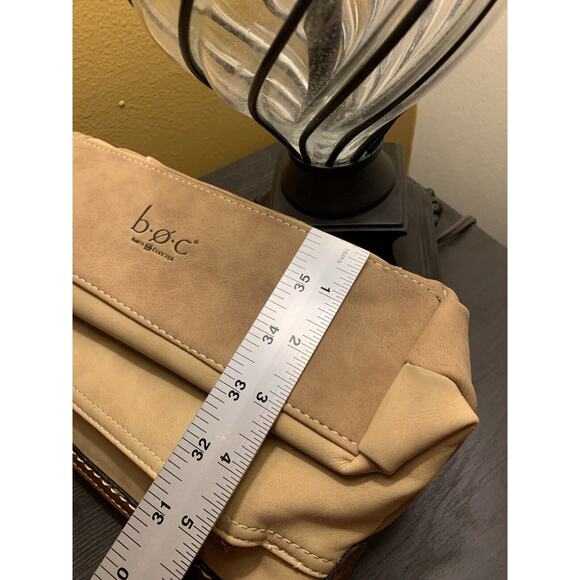 Vintage b.o.c. BORN Crossbody Purse 2 Tone Tan Faux‎ Suede Double Strap - Picture 15 of 15